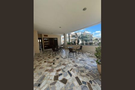 Apartamento à venda com 110m², 3 quartos e 2 vagas Apartamento à venda com 110m², 3 quartos e 2 vagasÁrea externa