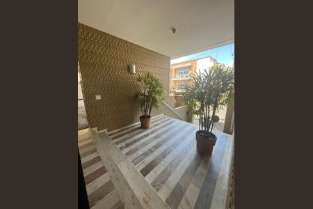 Apartamento à venda com 110m², 3 quartos e 2 vagas Apartamento à venda com 110m², 3 quartos e 2 vagasÁrea externa