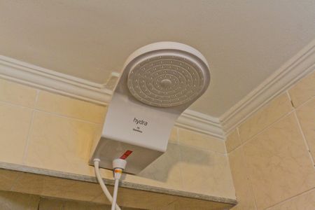 Apartamento à venda com 74m², 3 quartos e 2 vagas Apartamento à venda com 74m², 3 quartos e 2 vagasBanheiro da Suíte