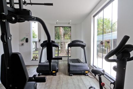 Apartamento à venda com 74m², 3 quartos e 2 vagas Apartamento à venda com 74m², 3 quartos e 2 vagasÁrea comum - Academia
