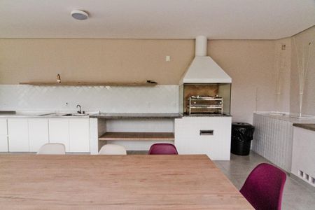 Apartamento à venda com 74m², 3 quartos e 2 vagas Apartamento à venda com 74m², 3 quartos e 2 vagasÁrea comum - Churrasqueira