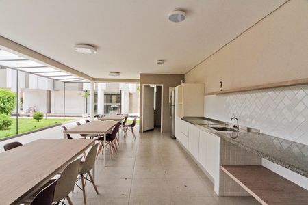 Apartamento à venda com 74m², 3 quartos e 2 vagas Apartamento à venda com 74m², 3 quartos e 2 vagasÁrea comum - Salão de festas