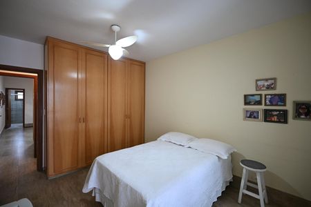 Casa para alugar com 95m², 2 quartos e 2 vagasSuíte 1