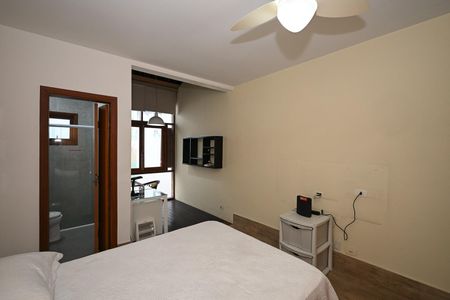 Casa para alugar com 95m², 2 quartos e 2 vagasSuíte 1