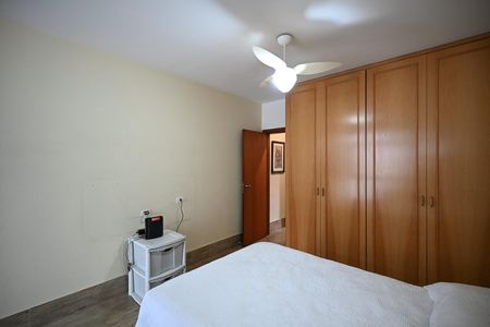 Casa para alugar com 95m², 2 quartos e 2 vagasSuíte 1