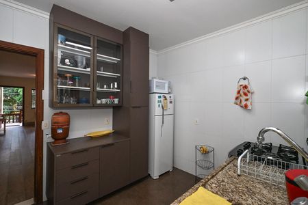 Casa para alugar com 95m², 2 quartos e 2 vagasCozinha