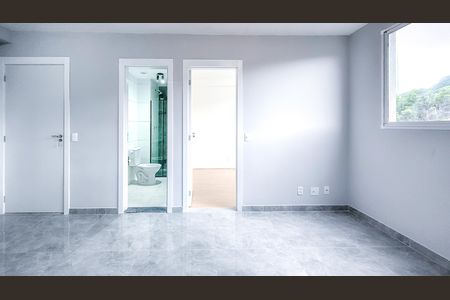 Sala de apartamento à venda com 2 quartos, 35m² em Usina Piratininga, São Paulo