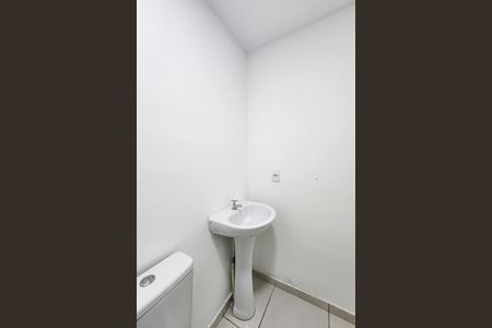 Apartamento para alugar com 55m², 2 quartos e 1 vaga Apartamento para alugar com 55m², 2 quartos e 1 vagaBanheiro