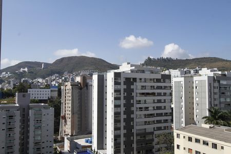Apartamento à venda com 114m², 3 quartos e 2 vagasVista