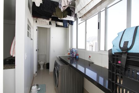 Apartamento à venda com 114m², 3 quartos e 2 vagasÁrea de Serviço