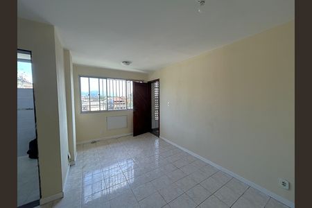 Sala de apartamento para alugar com 2 quartos, 48m² em Rocha Miranda, Rio de Janeiro