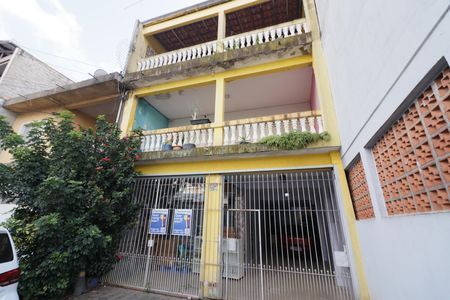 Casa para alugar com 216m², 3 quartos e 1 vagaFachada