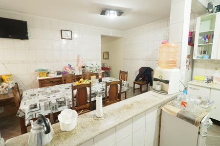 Casa para alugar com 216m², 3 quartos e 1 vagaCozinha