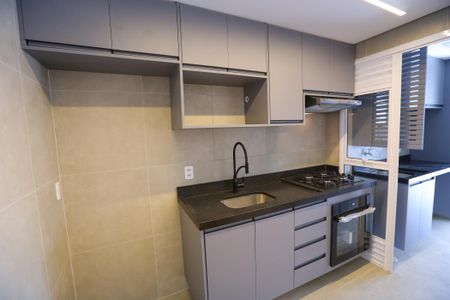 Apartamento para alugar com 70m², 2 quartos e 2 vagas Apartamento para alugar com 70m², 2 quartos e 2 vagasCozinha