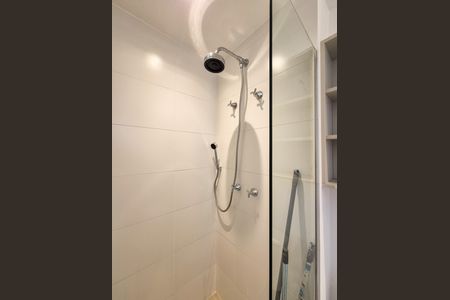 Apartamento para alugar com 37m², 1 quarto e 1 vaga Apartamento para alugar com 37m², 1 quarto e 1 vagaBanheiro