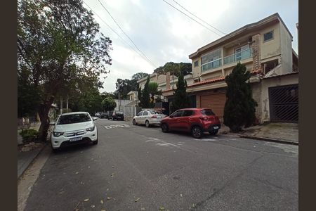 Casa à venda com 210m², 4 quartos e 4 vagasLocalização
