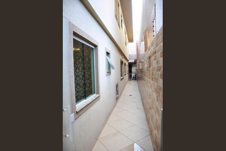 Casa à venda com 210m², 4 quartos e 4 vagasCorredor Externo