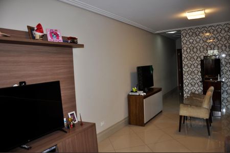 Casa à venda com 210m², 4 quartos e 4 vagasDetalhe - Sala
