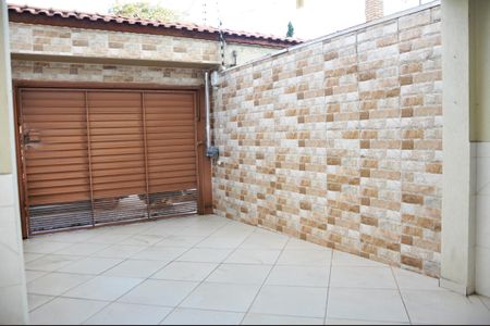 Casa à venda com 210m², 4 quartos e 4 vagasGaragem