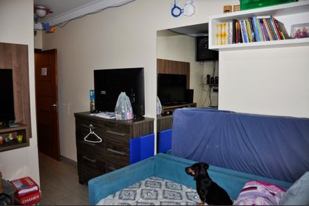 Casa à venda com 210m², 4 quartos e 4 vagasDetalhe - Quarto 04 com Suíte