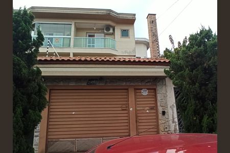 Casa à venda com 210m², 4 quartos e 4 vagasFachada do Imóvel