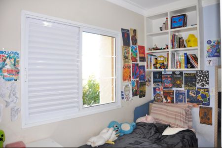 Casa à venda com 210m², 4 quartos e 4 vagasDetalhe - Quarto 02