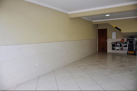 Casa à venda com 210m², 4 quartos e 4 vagasGaragem