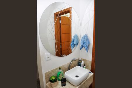 Detalhe - Lavabo de casa à venda com 4 quartos, 210m² em Parque Sao Domingos, São Paulo