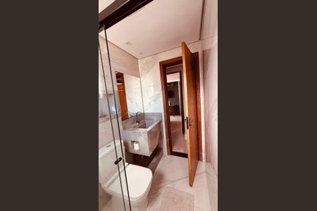 Apartamento à venda com 113m², 3 quartos e 1 vaga Apartamento à venda com 113m², 3 quartos e 1 vagaBanheiro