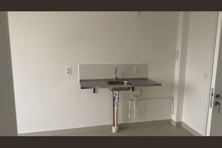 Cozinha de apartamento à venda com 1 quarto, 28m² em Santo Amaro, São Paulo