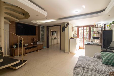 Sala de casa à venda com 3 quartos, 235m² em Vila Mariana, São Paulo