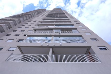 Apartamento para alugar com 100m², 3 quartos e 2 vagas Apartamento para alugar com 100m², 3 quartos e 2 vagasFachada do bloco