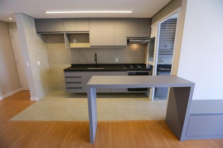 Apartamento para alugar com 100m², 3 quartos e 2 vagas Apartamento para alugar com 100m², 3 quartos e 2 vagasCozinha