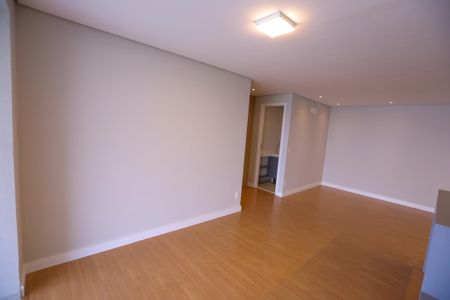 Apartamento para alugar com 100m², 3 quartos e 2 vagas Apartamento para alugar com 100m², 3 quartos e 2 vagasSala