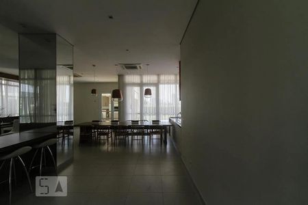 Apartamento à venda com 180m², 3 quartos e 3 vagas Apartamento à venda com 180m², 3 quartos e 3 vagasÁrea externa