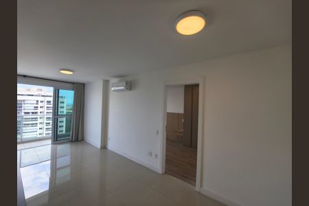 Apartamento para alugar com 55m², 1 quarto e 1 vaga
