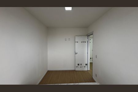 Quarto 1 de apartamento para alugar com 2 quartos, 39m² em Parque das Nações, Santo André