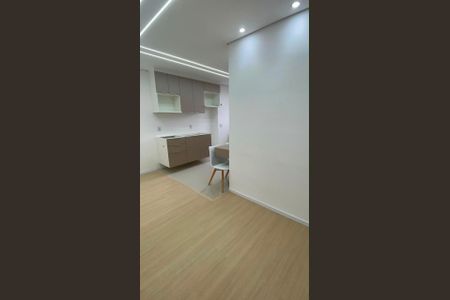 Apartamento para alugar com 39m², 2 quartos e 1 vagaQuarto