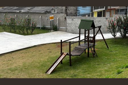Apartamento para alugar com 39m², 2 quartos e 1 vaga Apartamento para alugar com 39m², 2 quartos e 1 vagaPlayground