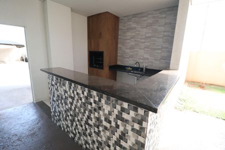 Apartamento para alugar com 65m², 2 quartos e 1 vagaÁrea comum - Churrasqueira