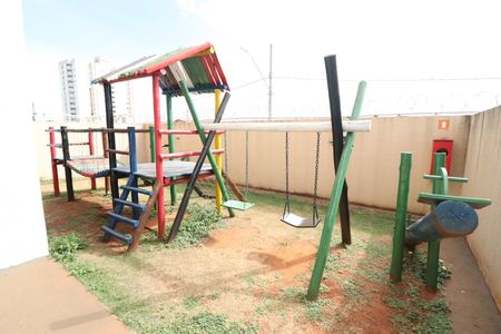 Apartamento para alugar com 65m², 2 quartos e 1 vagaÁrea comum - Playground