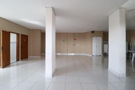 Apartamento para alugar com 65m², 2 quartos e 1 vagaÁrea comum - Salão de festas
