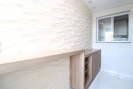 Apartamento para alugar com 65m², 2 quartos e 1 vagaSacada