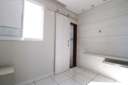 Apartamento para alugar com 65m², 2 quartos e 1 vagaQuarto 1 - Suíte
