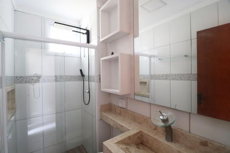 Apartamento para alugar com 65m², 2 quartos e 1 vagaBanheiro Social
