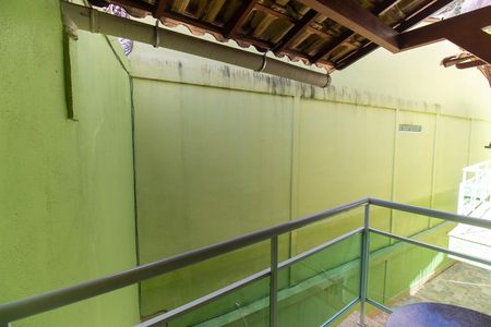 Casa de condomínio para alugar com 280m², 5 quartos e 2 vagas