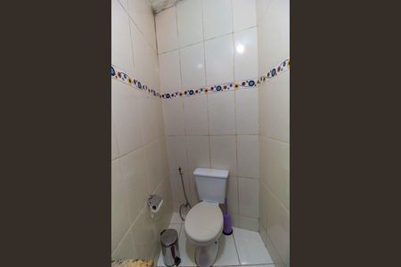 Casa de condomínio para alugar com 280m², 5 quartos e 2 vagas