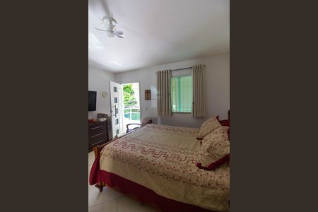 Casa de condomínio para alugar com 280m², 5 quartos e 2 vagas