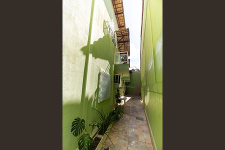 Casa de condomínio para alugar com 280m², 5 quartos e 2 vagas