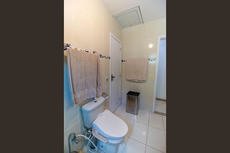 Casa de condomínio para alugar com 280m², 5 quartos e 2 vagas